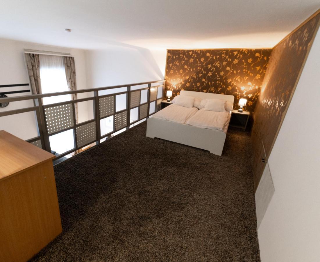 Appartamento Kalvin Loft Budapest Esterno foto