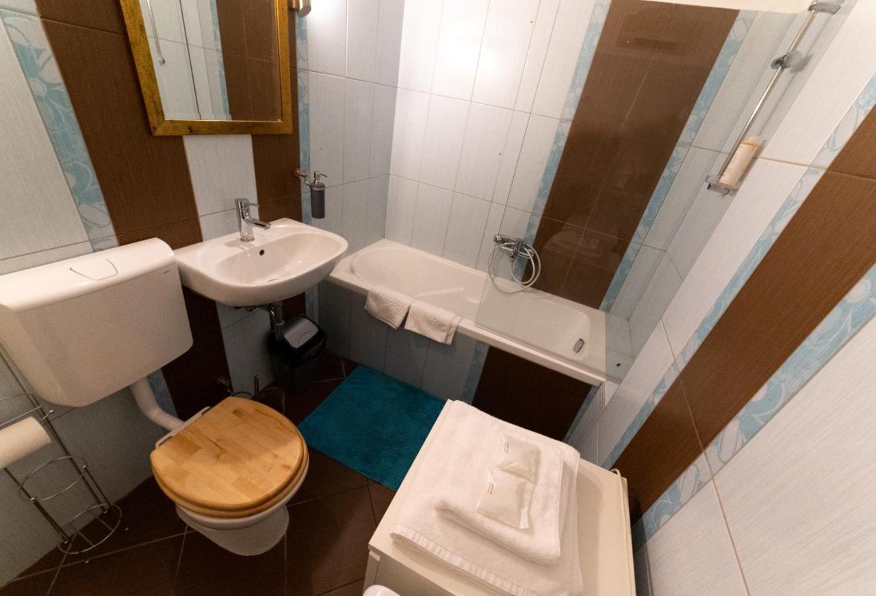 Appartamento Kalvin Loft Budapest Esterno foto